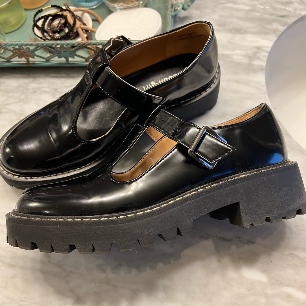 Black Chunky Mary Jane Shoes